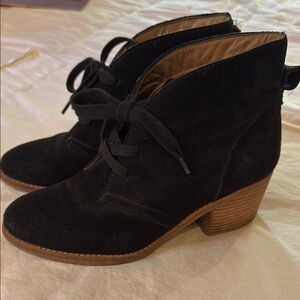 Caslon Suede Lace Black Booties Sz 37